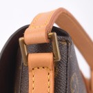 Louis Vuitton Chantilly (1988) – Elegant saddelveske i klassisk monogram thumbnail