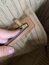Louis Vuitton Neverfull thumbnail