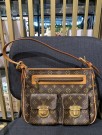 Louis Vuitton Hudson MM thumbnail