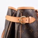 Louis Vuitton Batignolles Horizontal – Monogram Canvas thumbnail
