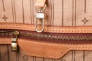 Louis Vuitton Neverfull MM thumbnail