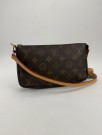 Louis Vuitton Pochette thumbnail