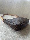 Louis Vuitton Pochette thumbnail