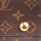 Louis Vuitton Montaigne (2010) – elegant veske i Monogram thumbnail