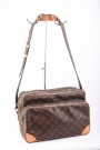 Louis Vuitton Messenger Bag thumbnail
