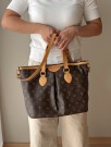 Louis Vuitton Palermo PM (2008) – klassisk veske i Monogram thumbnail
