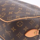 LOUIS VUITTON BLOIS – MONOGRAM CANVAS (2006) thumbnail