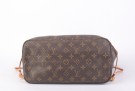 Louis Vuitton Neverfull MM thumbnail
