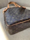 Louis Vuitton Batignolles thumbnail