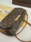 Louis Vuitton Favorite PM thumbnail