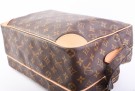 Louis Vuitton Messenger Bag thumbnail