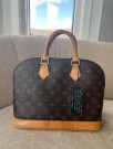 Louis Vuitton Alma thumbnail