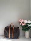 Louis Vuitton Sirius 70 med nytt lær thumbnail