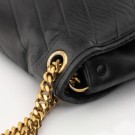 Saint Laurent Nikki (2019) – ikonisk veske i sort lammeskinn thumbnail