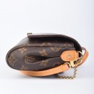 LOUIS VUITTON FAVOURITE (2013) – FEMININ OG ALLSIDIG SKULDERVESKE thumbnail