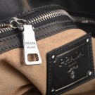 Prada Gaufre Hobo Fringe – Svart nylon med frynser thumbnail
