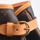 Louis Vuitton Batignolles Horizontal (2005) – Elegant hverdagsveske med ikonisk uttrykk thumbnail