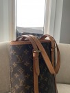 Louis Vuitton Bucket Gm thumbnail