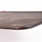 Louis Vuitton Pouch (2015) – klassisk clutch i Monogram canvas thumbnail