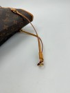 Louis Vuitton Neverfull MM thumbnail