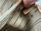 Louis Vuitton Neverfull MM thumbnail