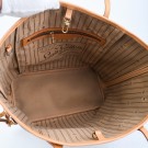 Louis Vuitton Neverfull MM thumbnail
