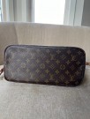 Louis Vuitton Neverfull MM thumbnail