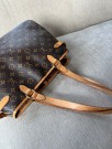 Louis Vuitton Batignolles Horizontal thumbnail
