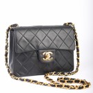 Chanel Mini Flap – Lammeskinn (1994) thumbnail