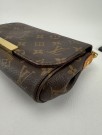 Louis Vuitton Favorite PM thumbnail