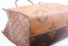Louis Vuitton On The Go GM thumbnail