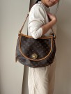 Louis Vuitton Tulum (2006) – elegant veske i Monogram thumbnail