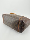 Louis Vuitton Totally MM thumbnail