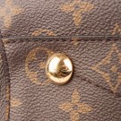 Louis Vuitton Montaigne (2010) – elegant veske i Monogram thumbnail