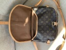 Louis Vuitton  Saumur 30 thumbnail