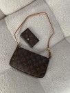 Louis Vuitton Pochette thumbnail