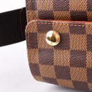 LOUIS VUITTON NAVIGLIO (2004) – PRAKTISK OG MODERNE CROSSBODY thumbnail