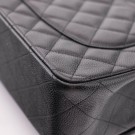 Chanel Double Flap Jumbo (2005) – ikonisk veske i sort caviar thumbnail