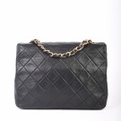 Chanel Classic flap, lammeskinn (1989) thumbnail