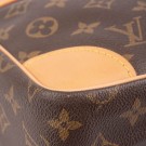 Louis Vuitton Trocadéro (1999) – klassisk crossbody i Monogram thumbnail