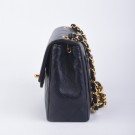 CHANEL MINI FLAP (1989) – KOMPAKT OG TIDLØS ELEGANSE thumbnail