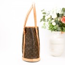 LOUIS VUITTON "BUCKET GM" thumbnail
