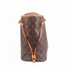 Louis Vuitton Neverfull MM (2015) – ikonisk tote i Monogram canvas thumbnail