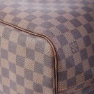 Louis Vuitton Neverfull MM thumbnail