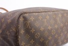 Louis Vuitton Neverfull MM thumbnail