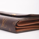 Louis Vuitton Wallet thumbnail