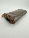 Louis Vuitton Eva Clutch thumbnail
