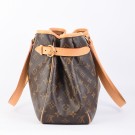Louis Vuitton Batignolles Horizontal – Monogram Canvas thumbnail