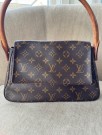 Louis Vuitton Mini Looping  thumbnail