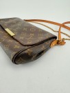 Louis Vuitton Favorite MM thumbnail
